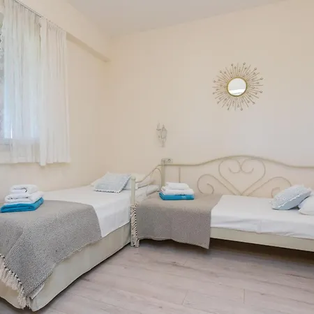 Adriatic Sunsets Apartment Cavtat